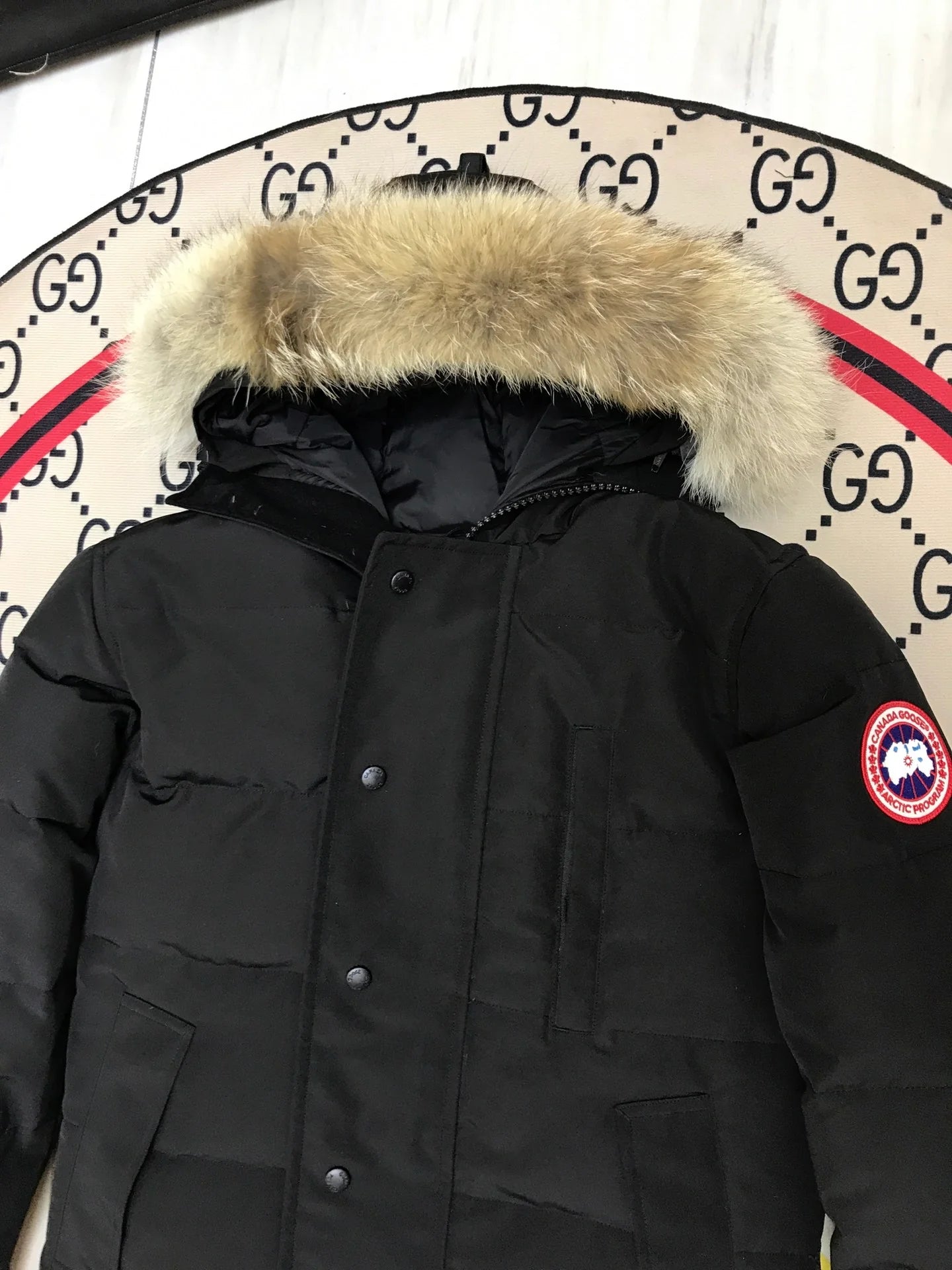 Sneakersfeet+ Canada-Goose Jacket