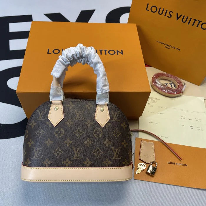 Sneakersfeet+ L&V Alma