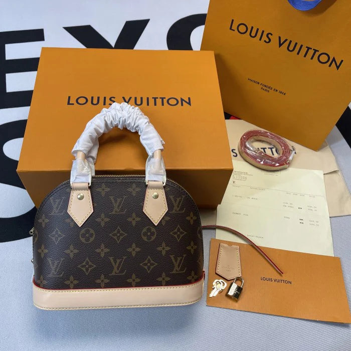 Sneakersfeet+ L&V Alma