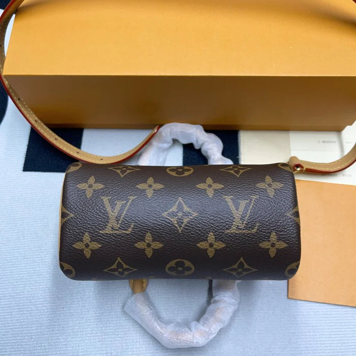 Sneakersfeet+ L&V Speedy